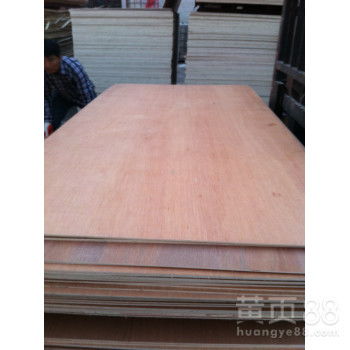 胶合板 现代家居与建筑中的多面手